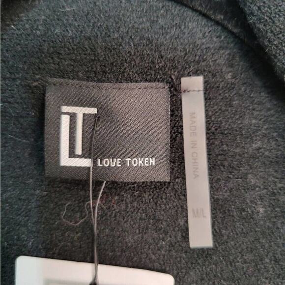 Love Token Poncho Cardigan Sweater Womens Size Medium Large Black Minimalist NEW - Picture 7 of 14